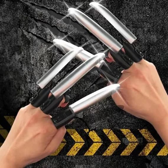 Mechanical Retractable Wolf Claw