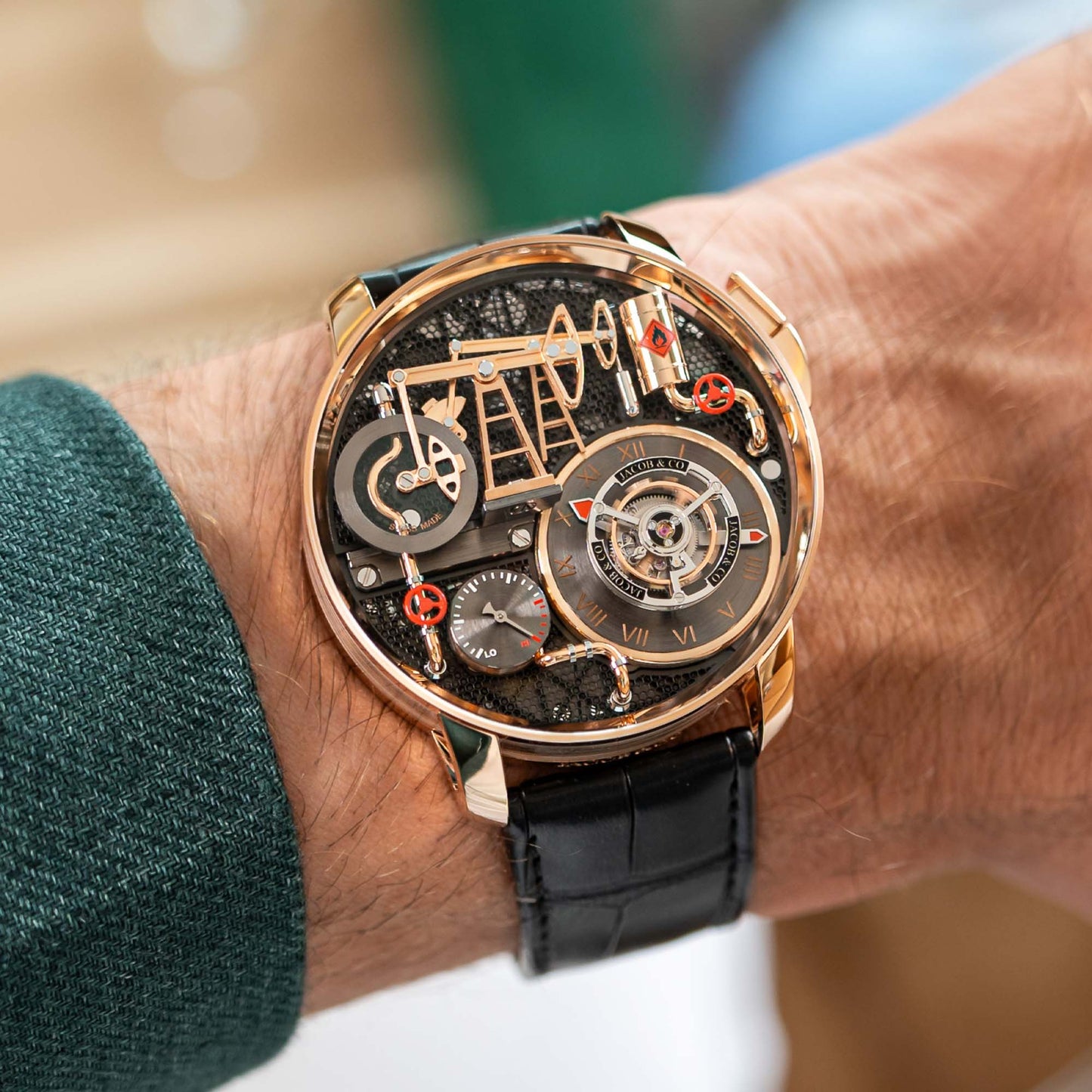 Oil Pump | Rose Gold Jacob & Co.