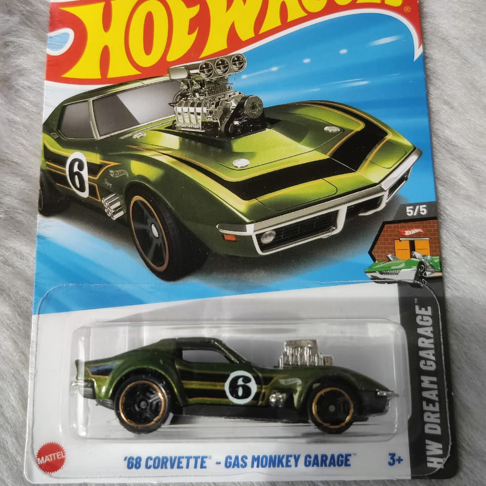 Hot Wheels Imported '68 Corvette - Gas Monkey Garage Vehicle Exclusive Collection