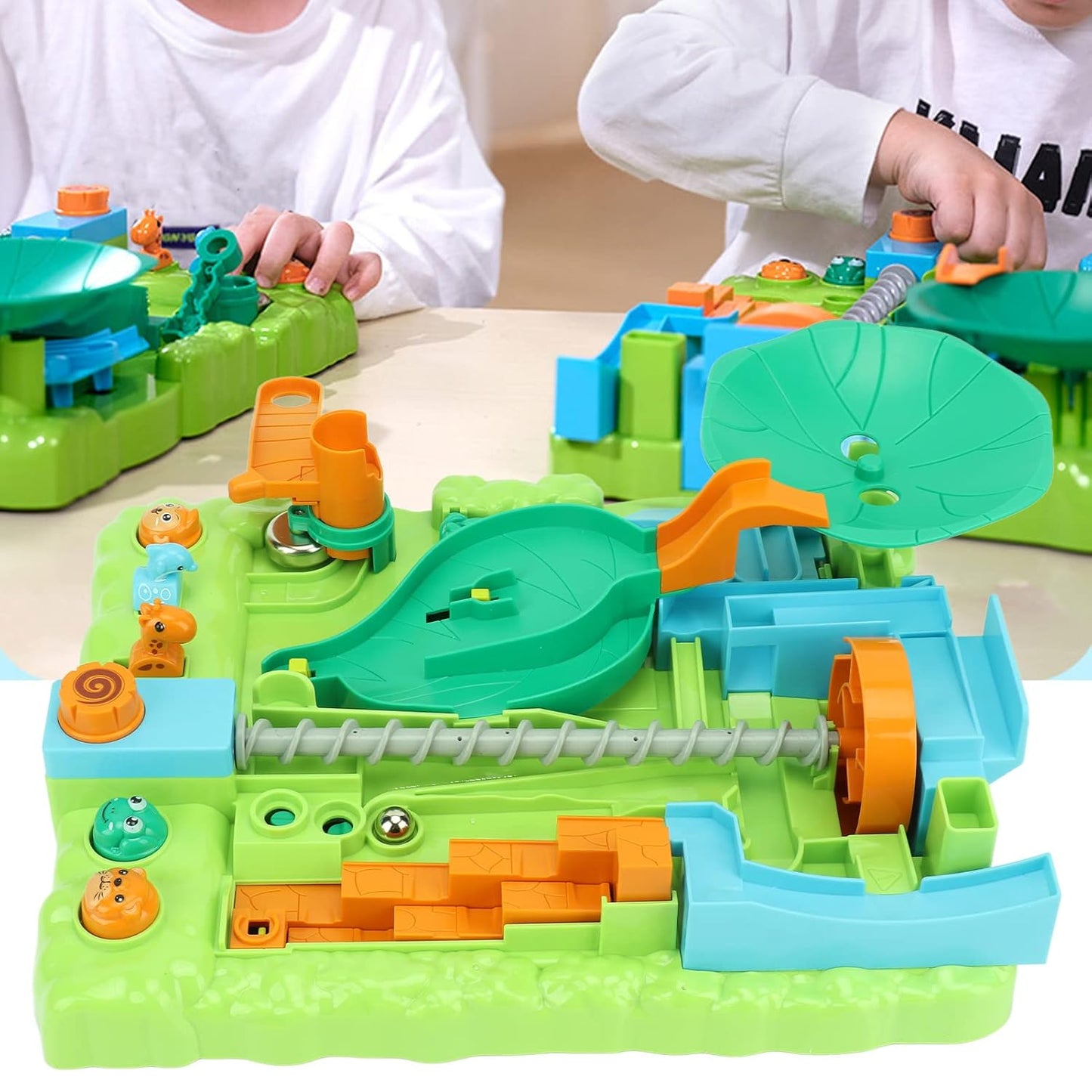 Desktop Maze Game (8 Barriers)