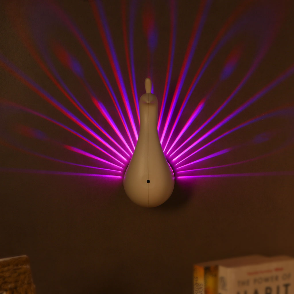 Luma Peacock LED Wall Light