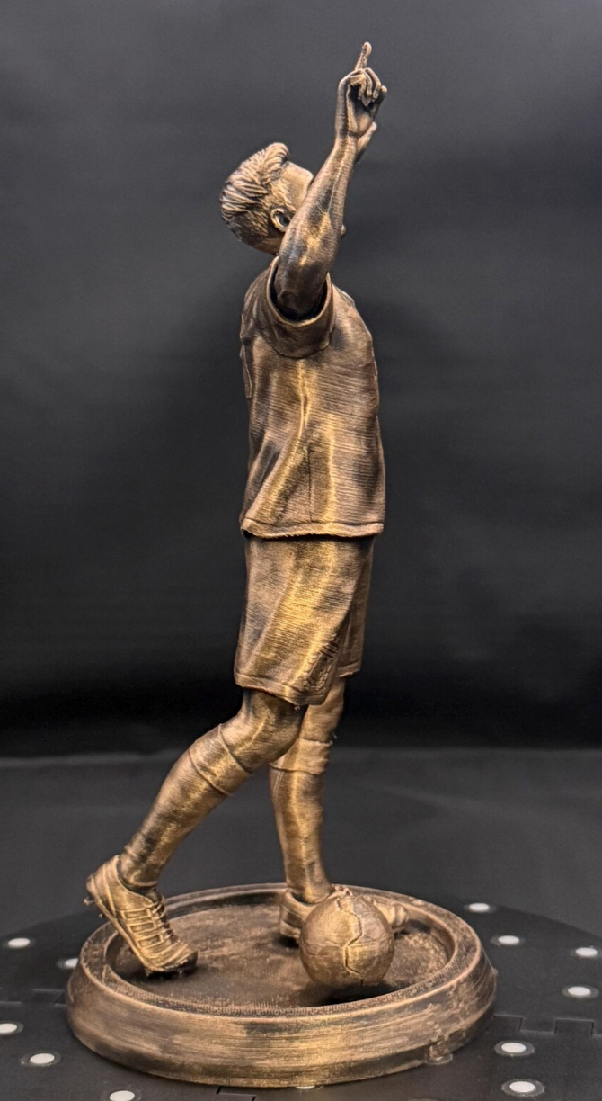 Lionel MESSI Statue