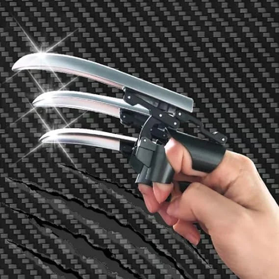Mechanical Retractable Wolf Claw